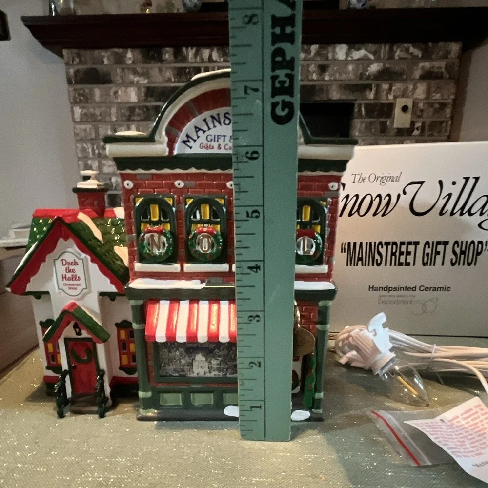 Dept 56 The Original Snow Village 